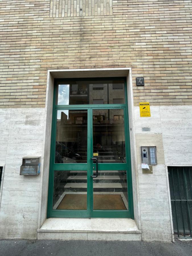 Sweet Home Apartment Milan Exterior photo